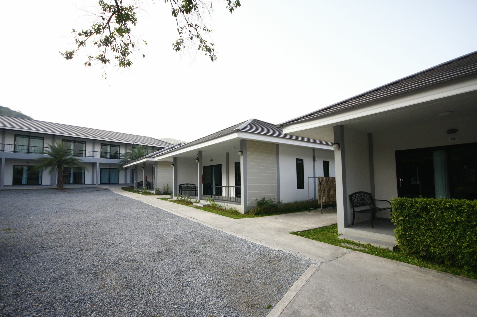 Siriniran Resort Sattahip Exterior photo